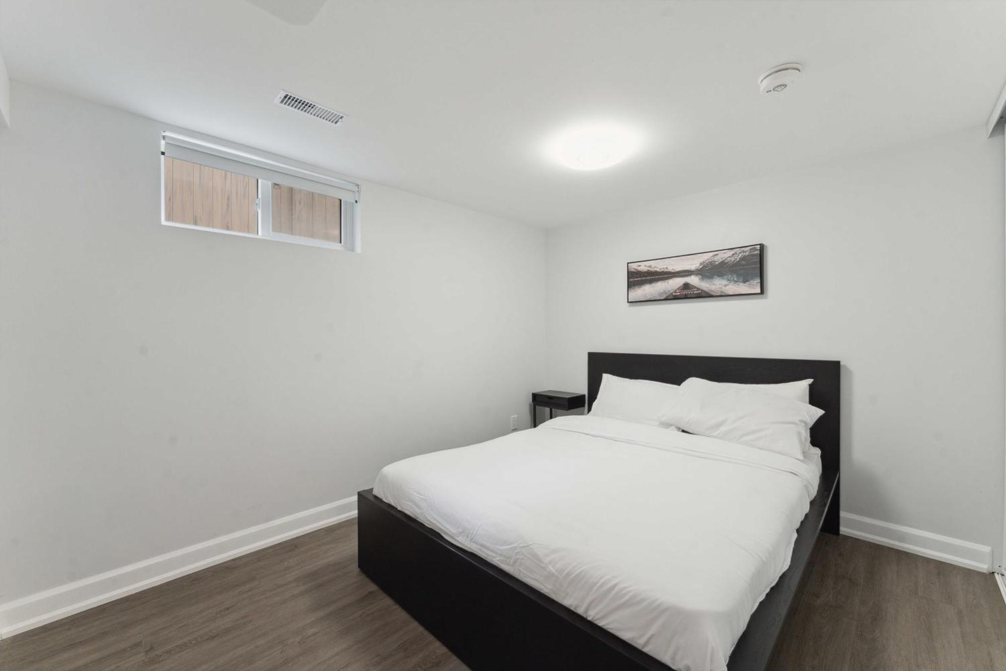 Modern 3Br Suites Ottawa Buitenkant foto